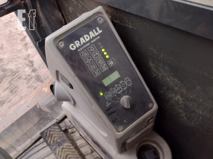 2005-gradall-xl3300-image-7