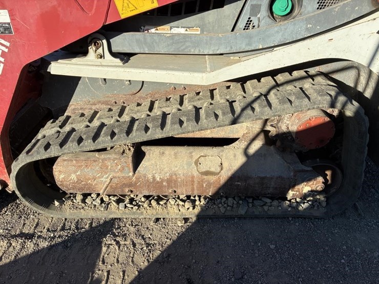 2019-takeuchi-tl10v2-image-10