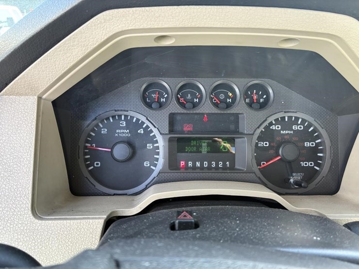 2008-ford-f350-image-17