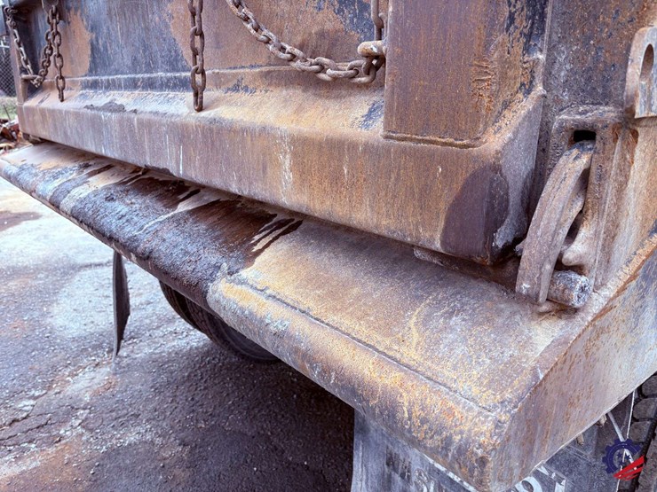 2016-kenworth-t800-image-37