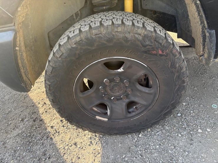 2015-dodge-ram-2500-image-26