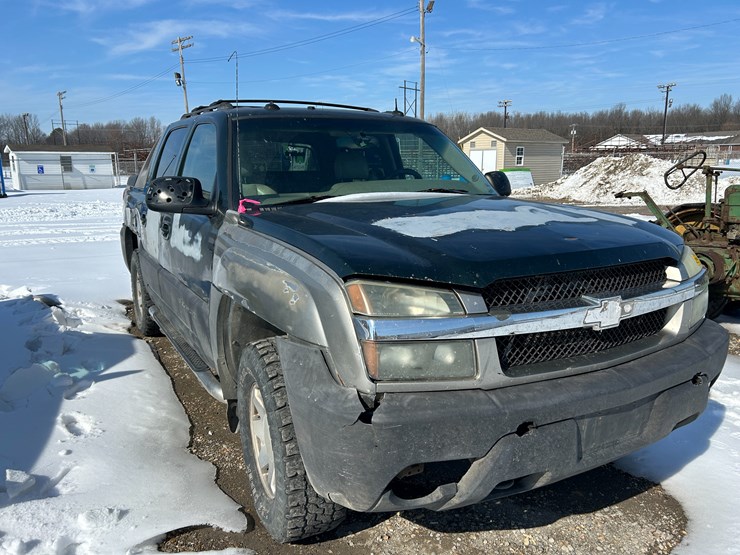 #37770-•-chevrolet-avalanche-4x4-pickup-vin:-3gnke13t83g169931-image-2