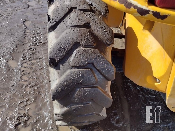 2013-jcb-527-55-image-20