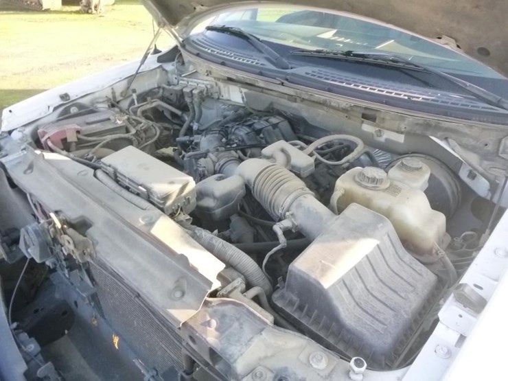 2013-ford-f150-image-18