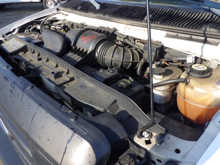 2008-ford-econoline-350-image-9