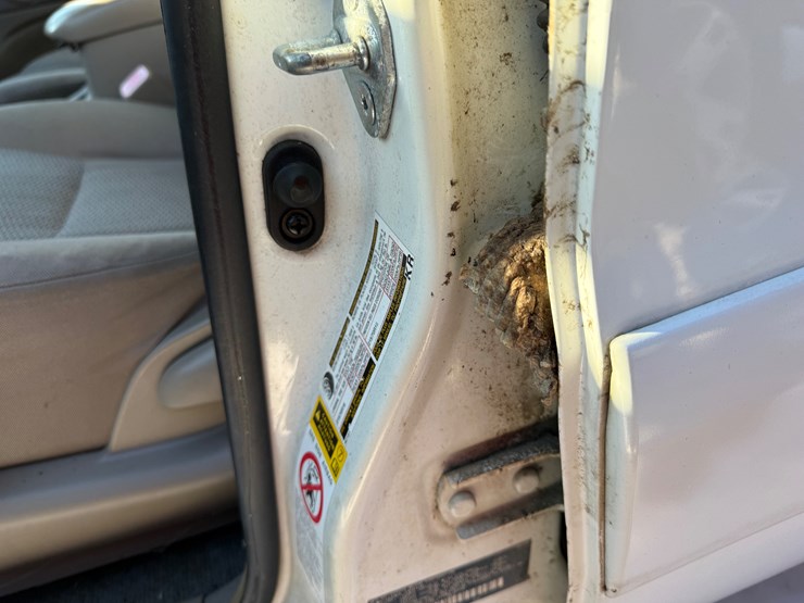 2005-toyota-rav4-image-19