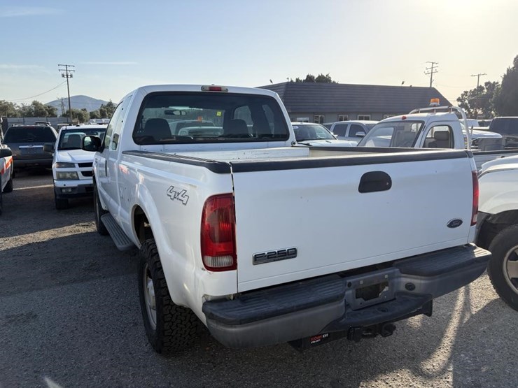 2005-ford-f250-image-2