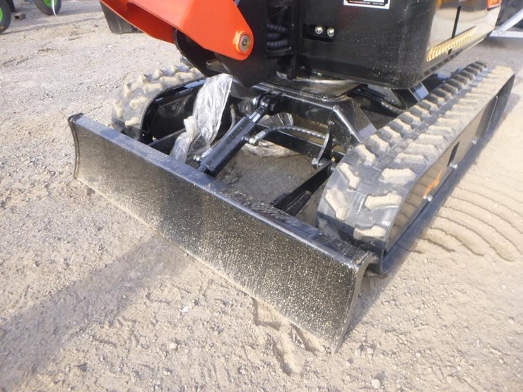 2025-tpm-18bs-hydraulic-excavator-image-15