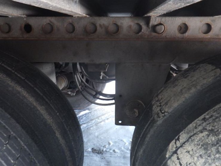 2016-hyundai-translead-image-15