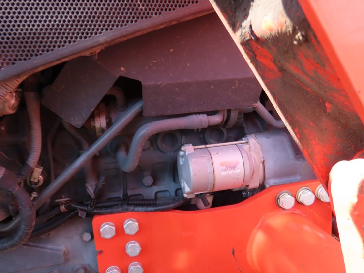 2021-kubota-mx6000-image-15