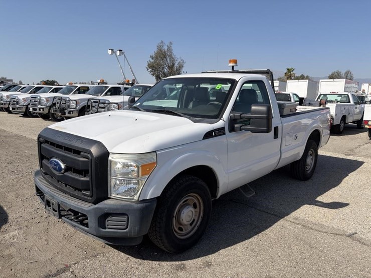 2011-ford-f250-image-1