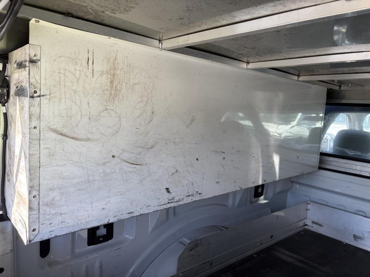 2015-ford-f150-image-23