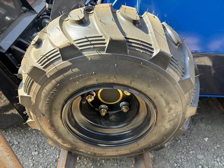 2026-agt-mx-mrw14-skid-steer-loader-image-7