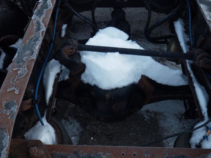 2018-freightliner-cascadia-126-image-10