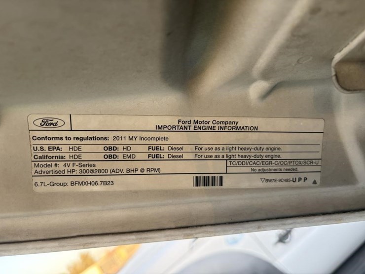 2011-ford-f550-image-8