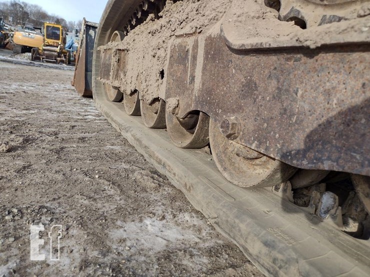 2018-bobcat-t590-image-24