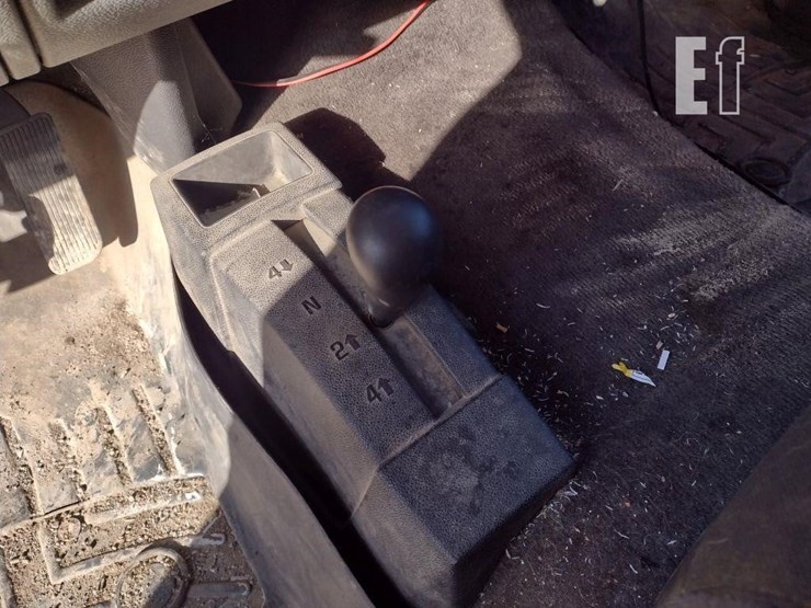 11-chevy-1500-truck^title^-image-11