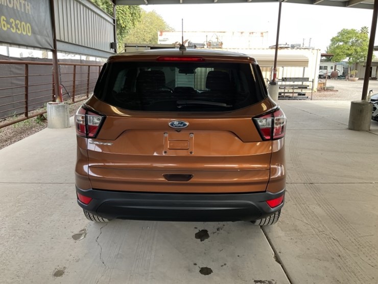 2017-ford-escape-image-6