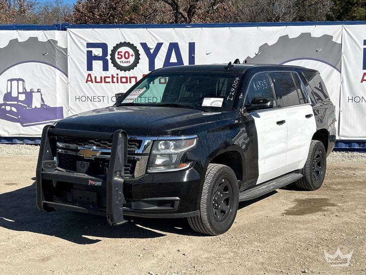 2019-chevrolet-tahoe-image-1