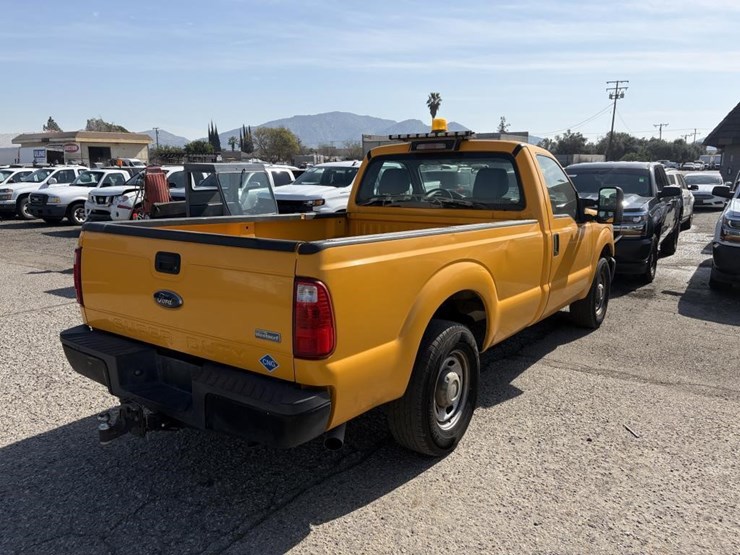 2015-ford-f250-image-3