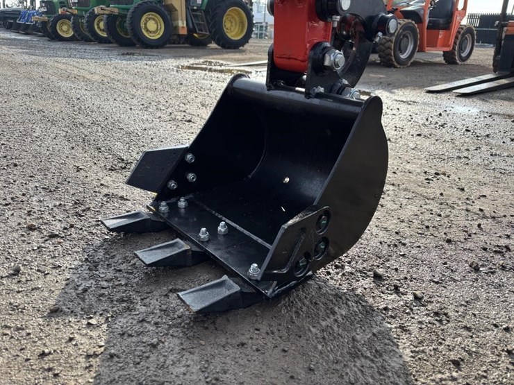 2025-tpm-18k-hydraulic-excavator-image-11