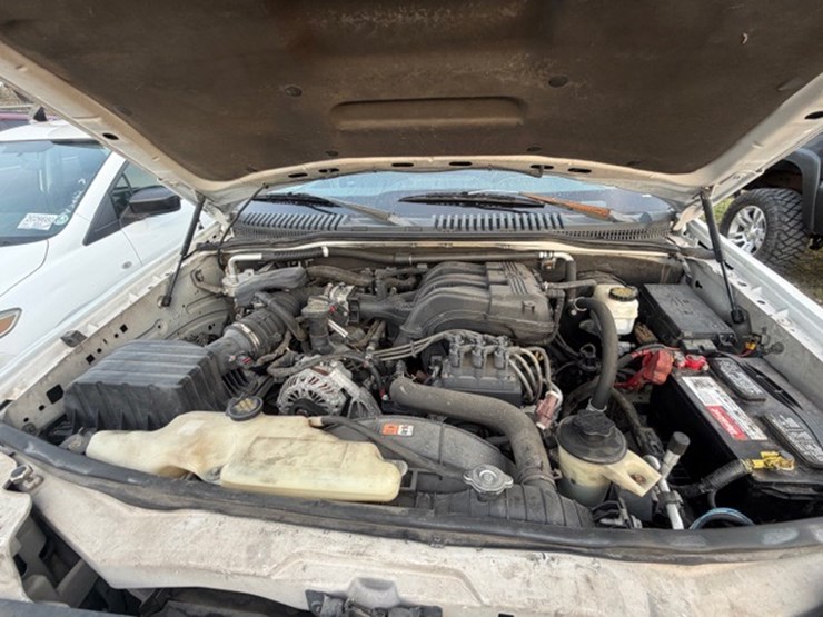 2011-ford-explorer-image-59