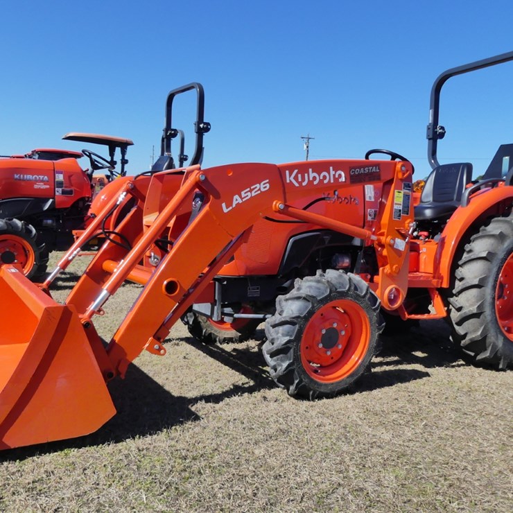2022 KUBOTA L2501DT