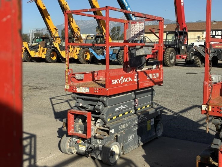 skyjack-sjiii3219-image-3