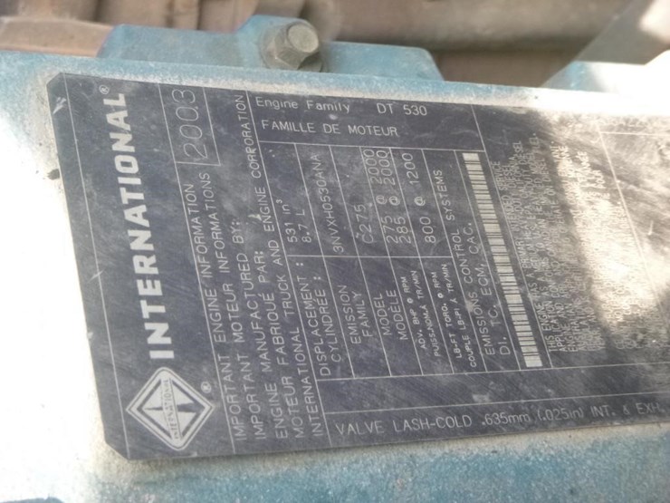 2004-international-7400-image-16