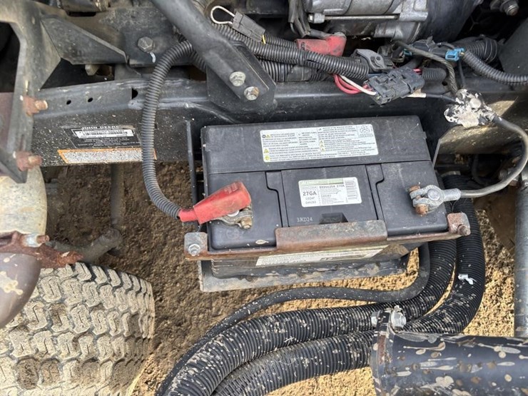 2016-john-deere-1600-turbo-image-25