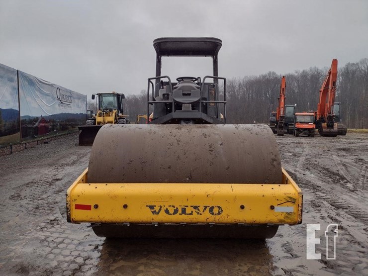 2014-volvo-sd115-image-2