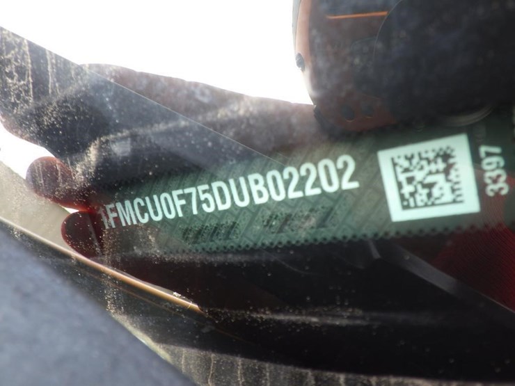 2013-ford-escape-image-15