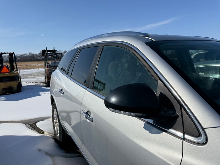 2015-buick-enclave-image-19