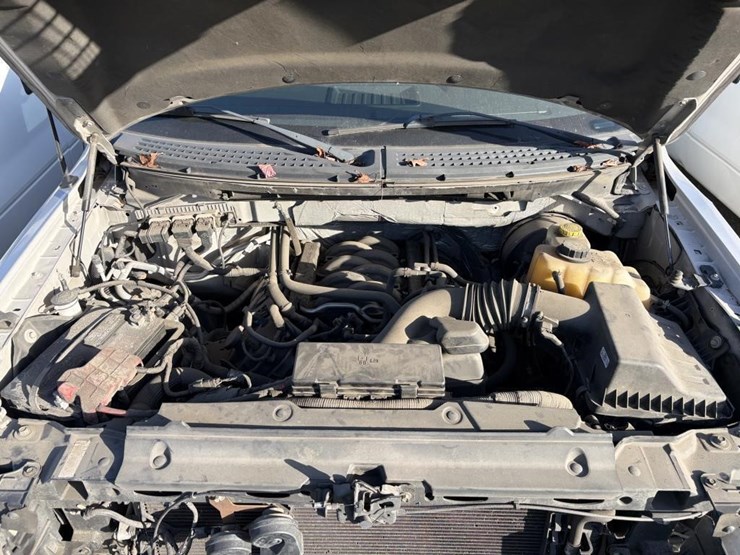 2014-ford-f150-image-21