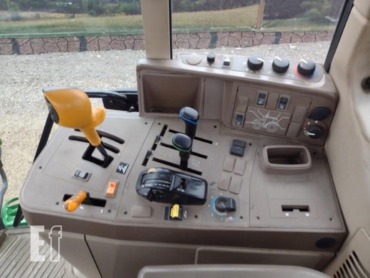 2014-john-deere-6140m-image-11