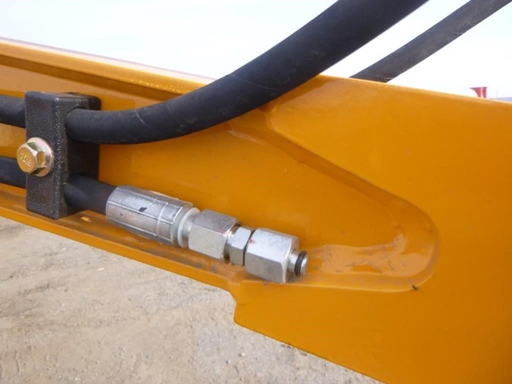 2026-vicsec-vc13-hydraulic-excavator-image-13