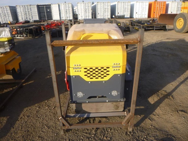 sdlool-sl1000-tandem-vibratory-roller-image-5