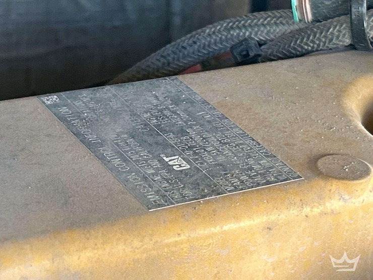 2015-caterpillar-303-image-7