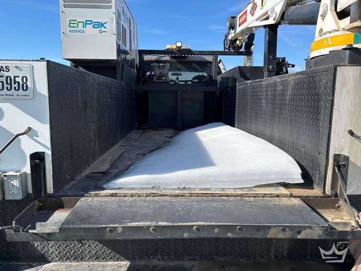 2018-ford-f750-image-30