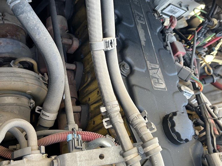 2007-freightliner-business-class-m2-106-image-65