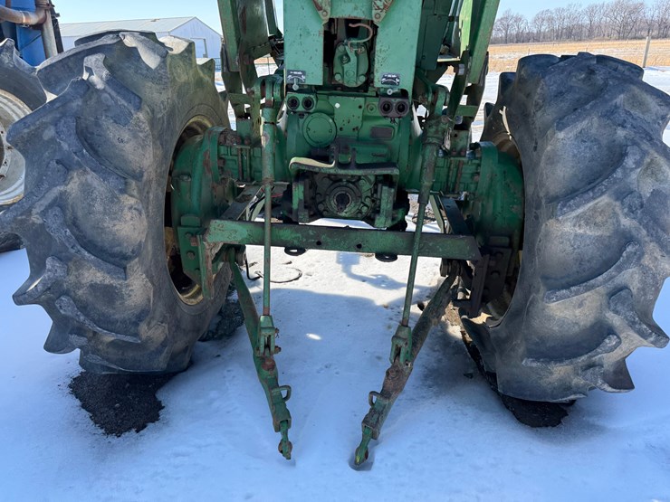 john-deere-4020-image-19