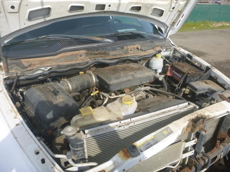 2005-dodge-1500-image-10