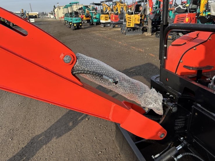 2025-tpm-18k-hydraulic-excavator-image-15