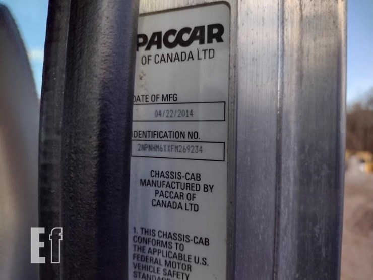 peterbilt-330-image-7