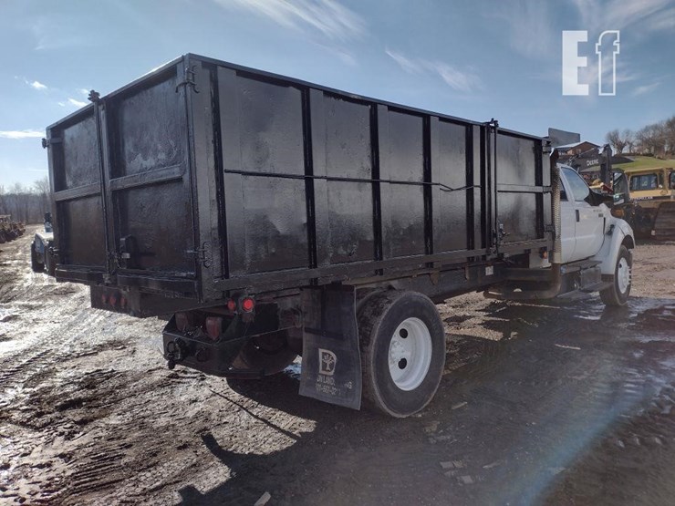 15-ford-f750-dump-truck^title^-image-38