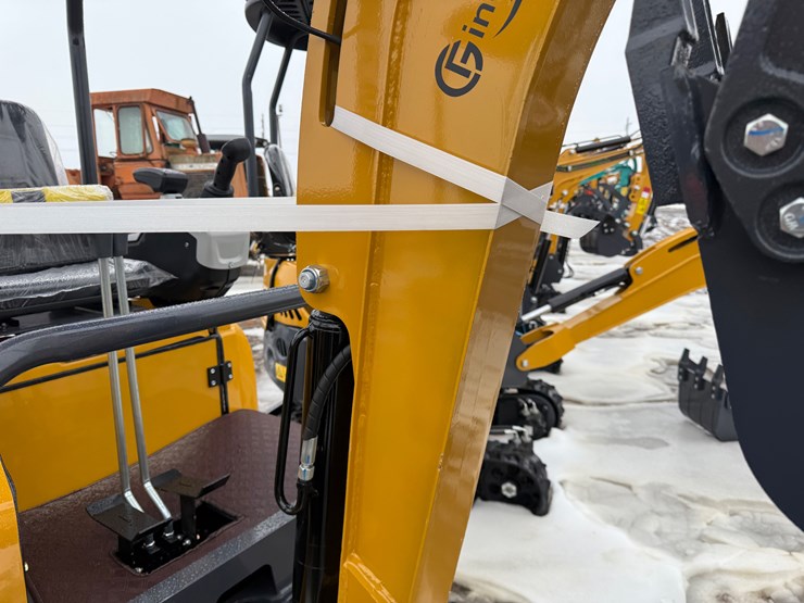 #102-•-unused-cfg-industry-qk20r-mini-excavator-qk20r202511060320-inv#-36801-image-15