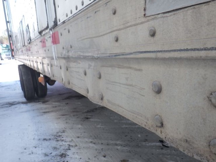 2016-great-dane-van-image-8