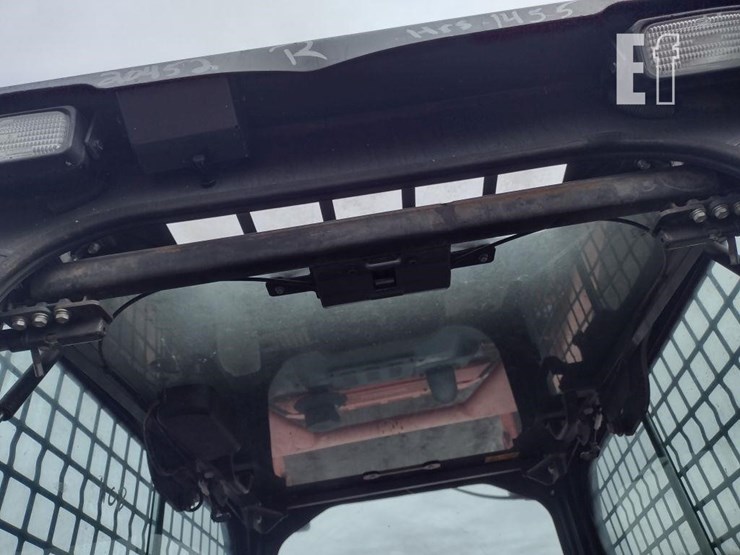 2019-kubota-svl95-2s-image-15