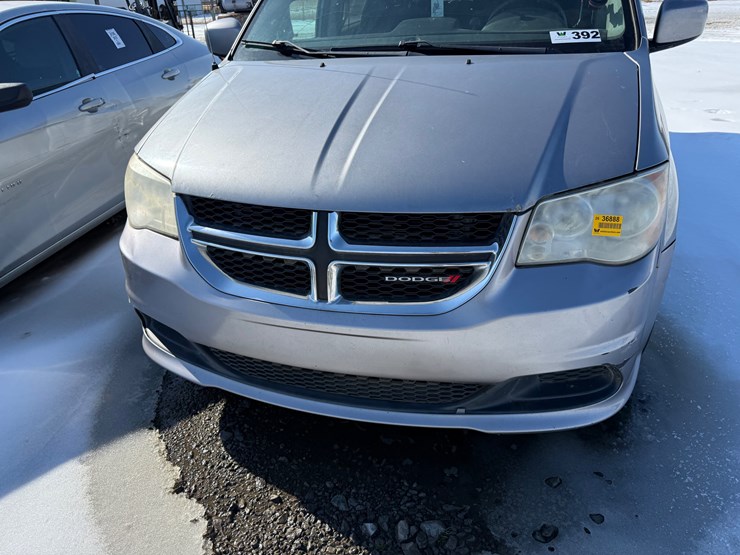 2014-dodge-grand-caravan-image-6