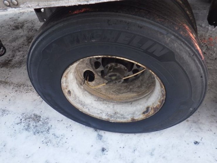 2018-utility-4000d-x-image-23